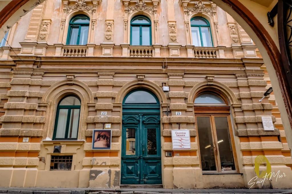 Saint Moor Suite #1 Pécs Exterior foto